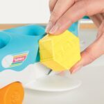 TOMY, igračka, veseli avion - Slika 9