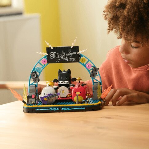 BLDR: SQUISHMALLOWS BUILDING SET - SQUISH TOUR CONCERT