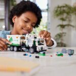 LEGO® TECHNIC™ 42167 Mack® LR Electric Kamion za odvoz smeća - Slika 3