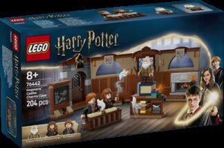 LEGO® HARRY POTTER™ 76442 Dvorac Hogwarts™: sat Čarolija