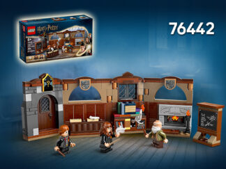 LEGO® HARRY POTTER™ 76442 Dvorac Hogwarts™: sat Čarolija - Slika 7